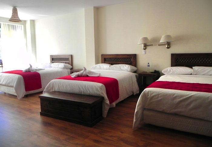 Hostal Noris Алауси Экстерьер фото