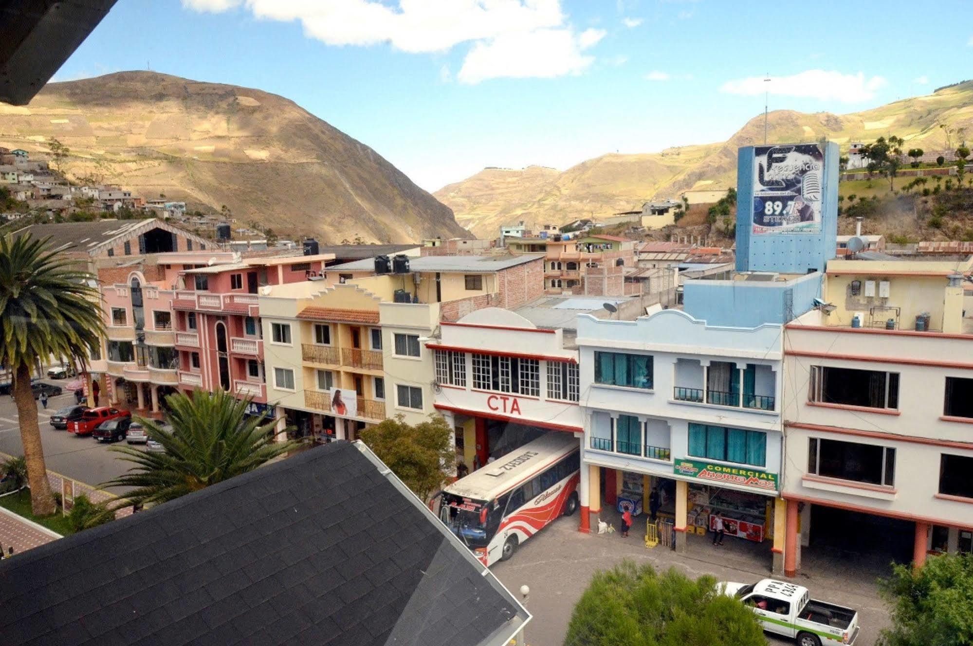 Hostal Noris Алауси Экстерьер фото