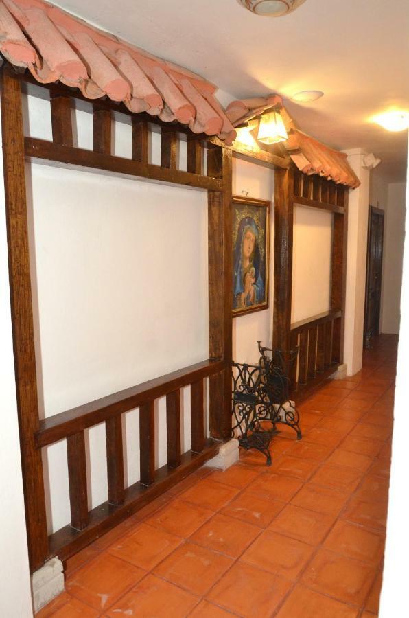 Hostal Noris Алауси Экстерьер фото