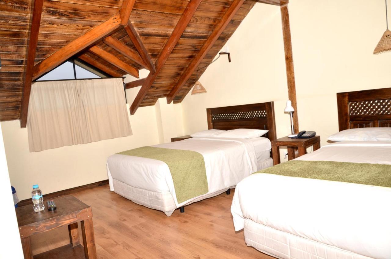 Hostal Noris Алауси Экстерьер фото